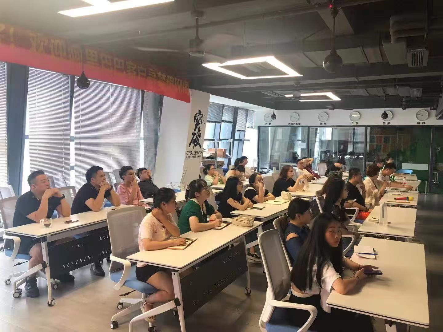 温州本地外贸短视频出海网络公司如何选